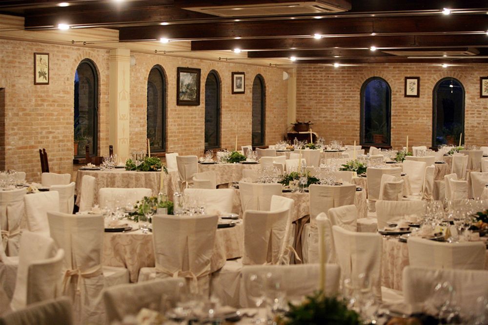 Albergo Le Case มาเชราตา ภายนอก รูปภาพ